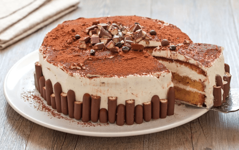Tiramisu cake